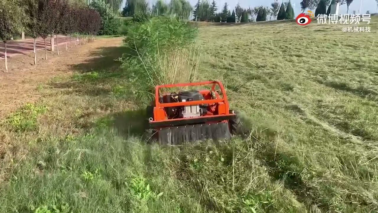 cuidados de una cortadora de pasto inalámbrica con tracción automática