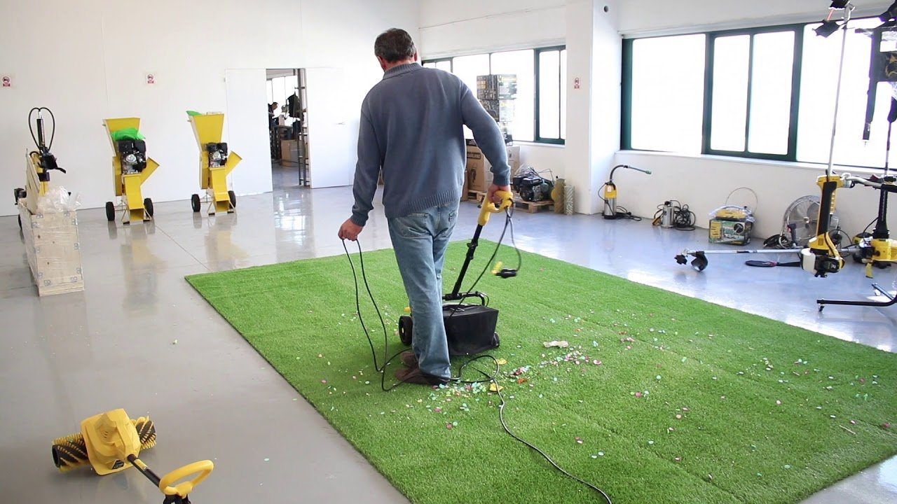 cuidados de una robot cortacésped para césped artificial